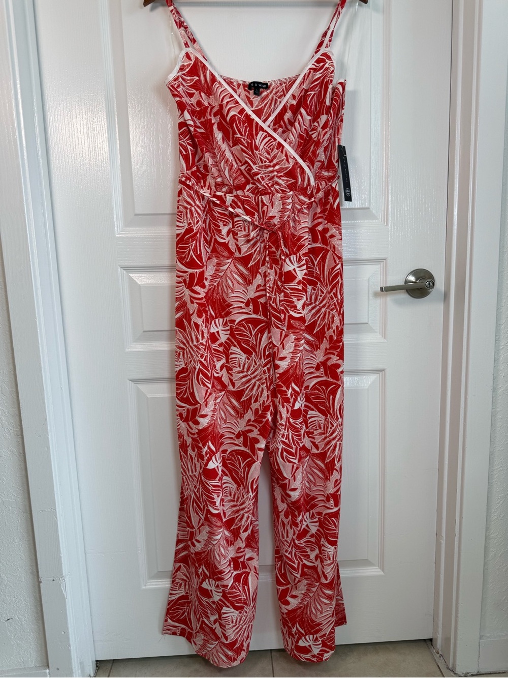 As U Wish Red and White Tropical-Print Wide-Leg Jumpsuit (011)